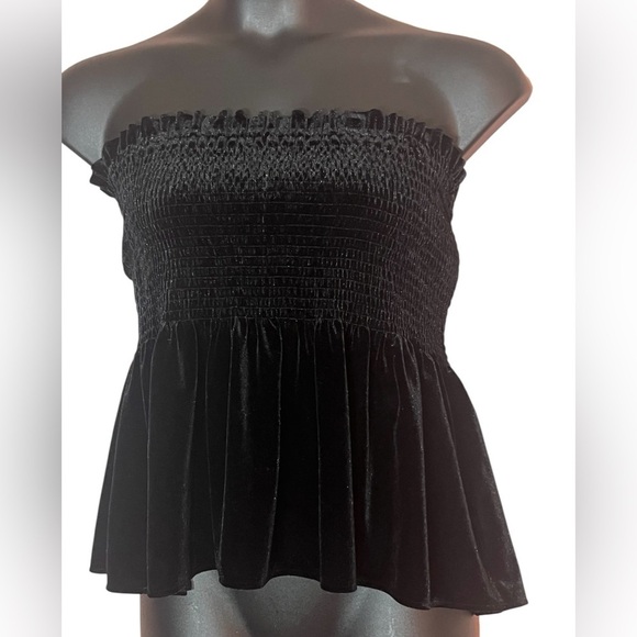 ZARA Black Velvet Strapless Ruched Peplum whimsical Flirty Feminine Top Large - Picture 2 of 9